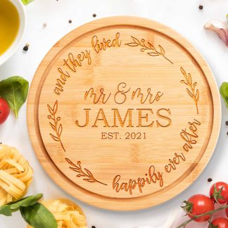 Personalised wedding chopping board